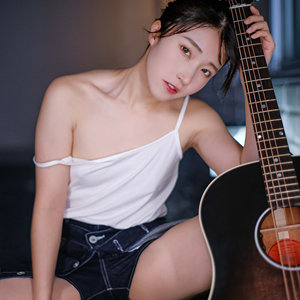 [FANZA pai195]ひかるに出ているAV女優名は？誰？名前は？